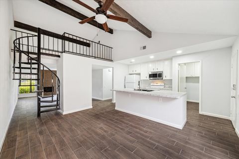 Photo of 8628 Maplecrest Drive, Houston, TX 77099 (MLS # 61780113)