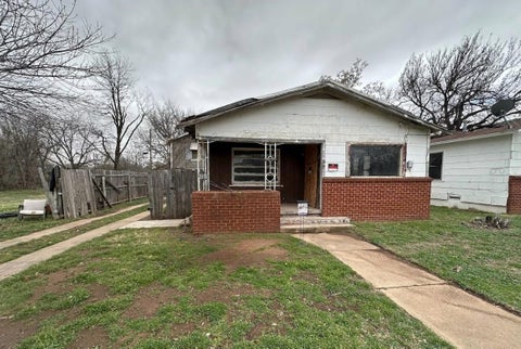 Homes For Sale - 811 Tulsa Street<br/> Wichita County, Wichita Falls, TX 76301