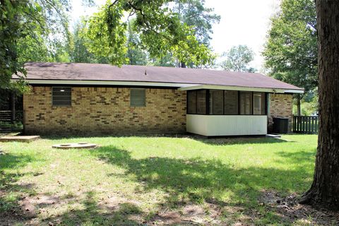 Photo of 843 Charmaine Drive, Woodville, TX 75979 (MLS # 74798199)