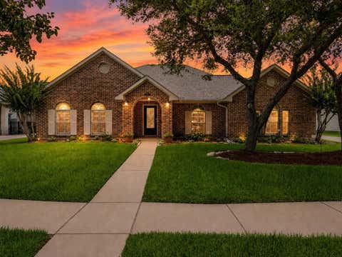 Photo of 302 Le Doux Oaks, League City, TX 77573 (MLS # 31477431)