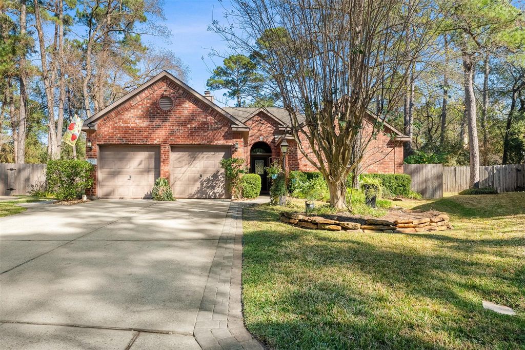 Photo of 74 Blackstar Place, The Woodlands, TX 77382 (MLS # 60368521)