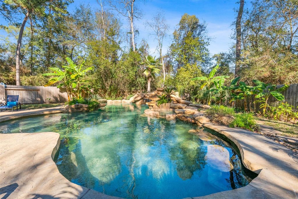 Photo of 74 Blackstar Place, The Woodlands, TX 77382 (MLS # 60368521)