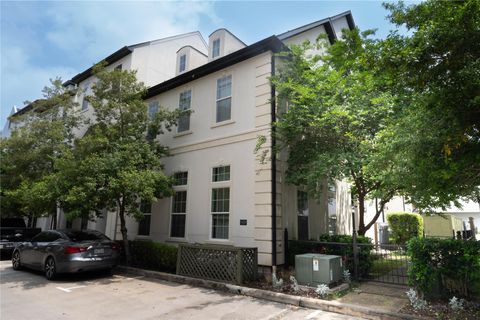 Photo of 9429 London Bridge Station, Houston, TX 77045 (MLS # 38664758)