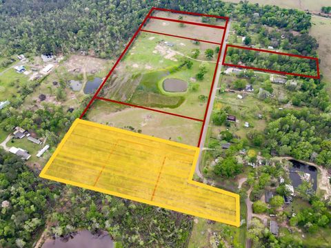 Photo of 1 Pickering Road, Conroe, TX 77302 (MLS # 18617869)