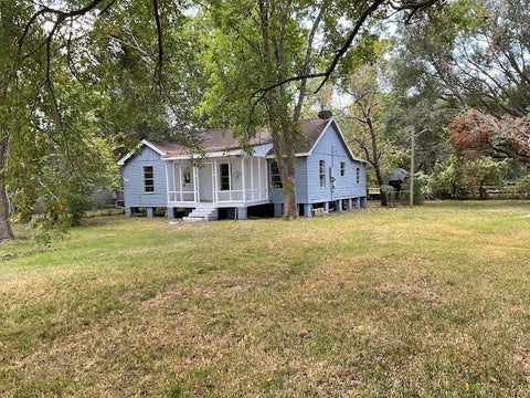 Homes For Sale - 1414 Avenue K<br/> Brazoria County, Danbury, TX 77534