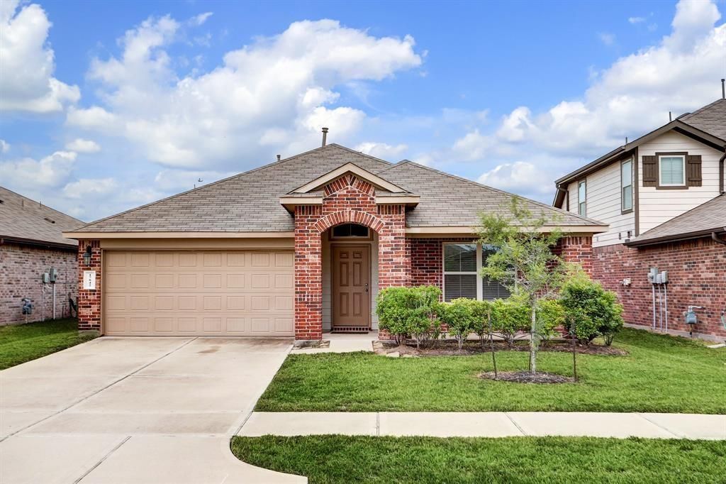 Photo of 17842 Auburn Heights Trail, Richmond, TX 77407 (MLS # 9835981)