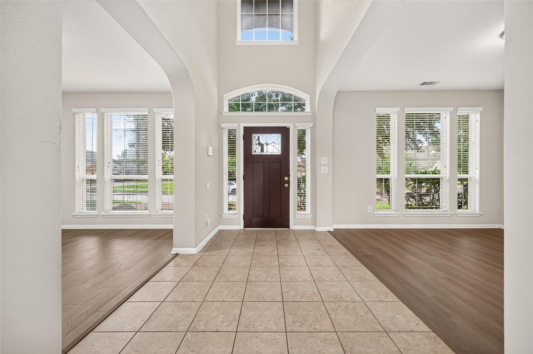 9539 Alabaster Oaks Lane