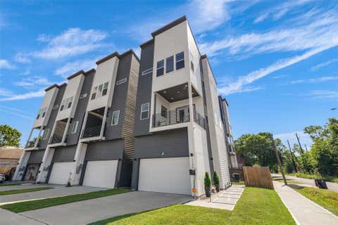 Homes For Rent - 1602 Mary Street<br/> Houston, TX 77026