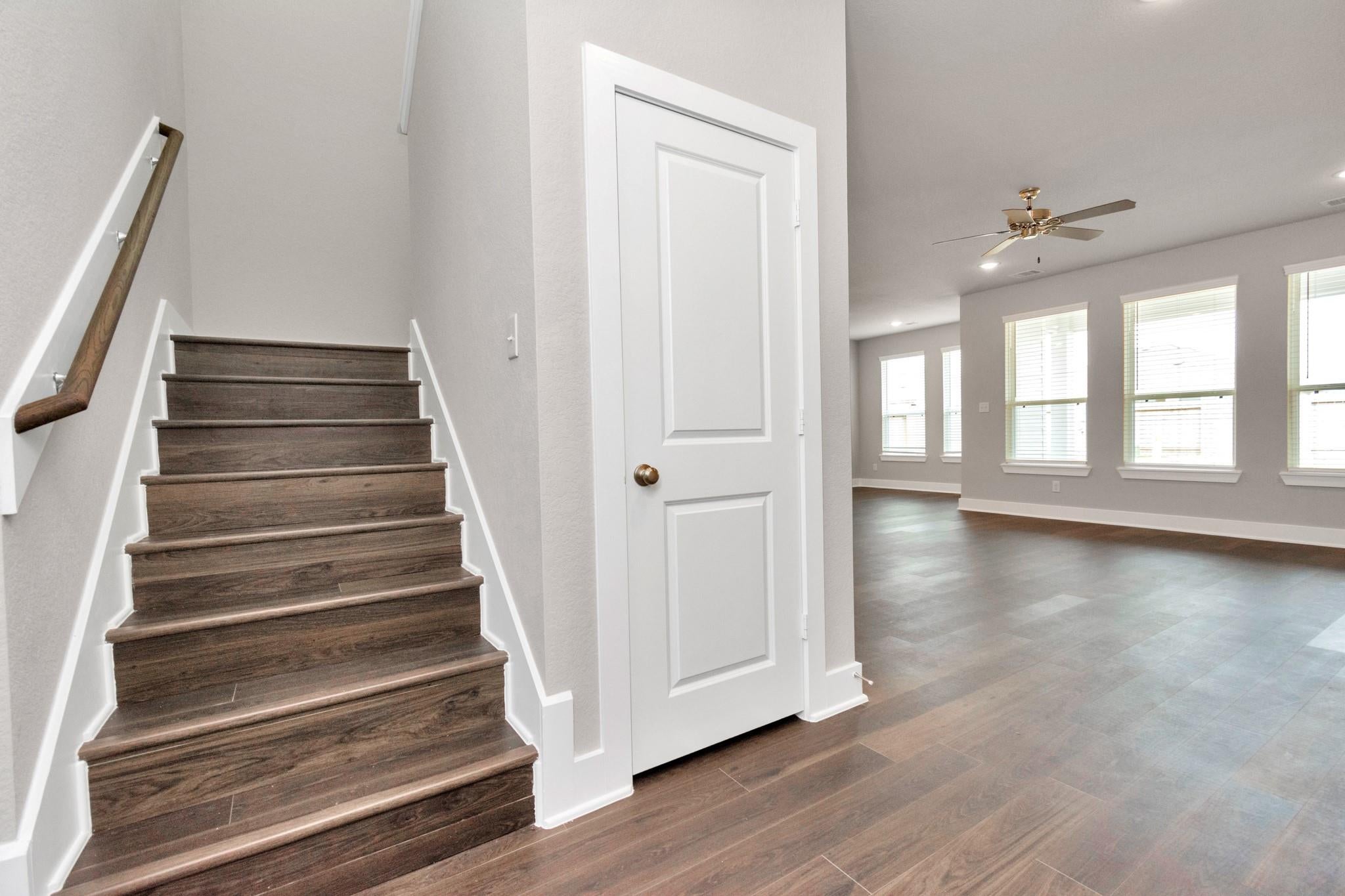 1233 Scarlet Creek Drive