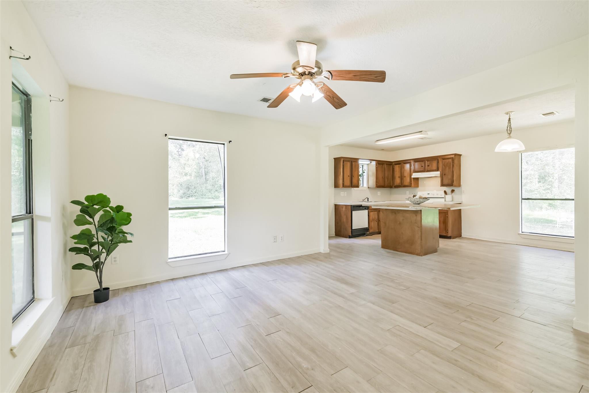 114 Oak Hills Court
