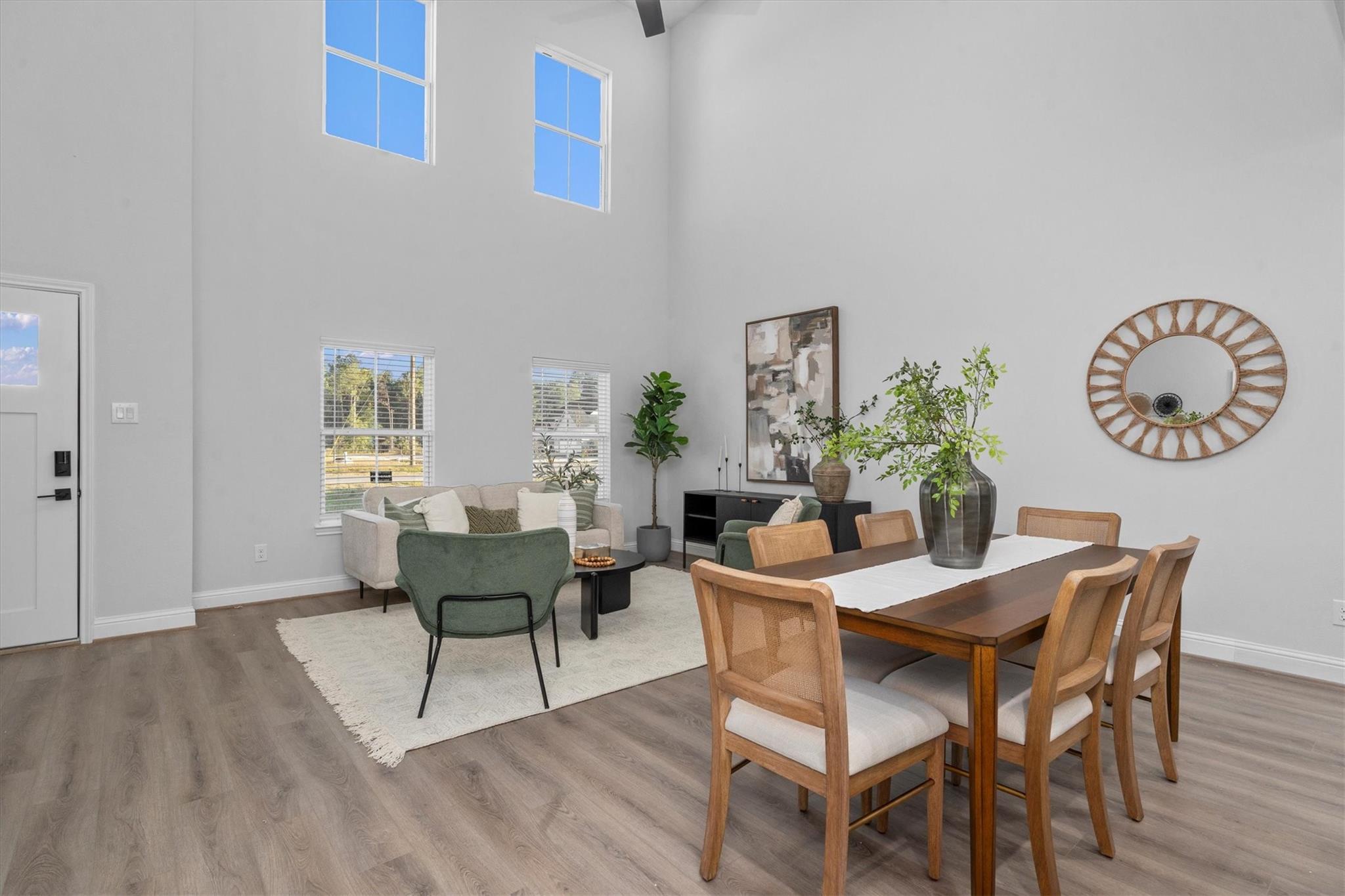 11315 Luna Drive