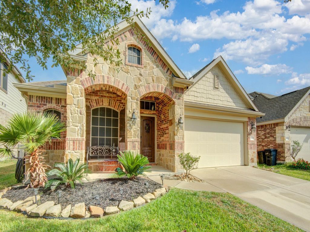 Photo of 1346 Tee Time Court, Crosby, TX 77532 (MLS # 8802238)