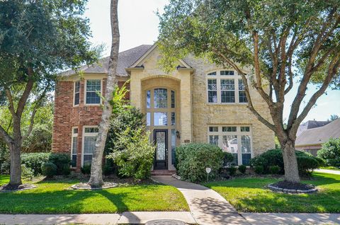 Photo of 7934 Woodcrest Court, Sugar Land, TX 77479 (MLS # 87113180)