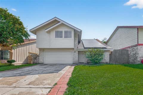Photo of 7711 Del Glen Lane, Houston, TX 77072 (MLS # 33784888)