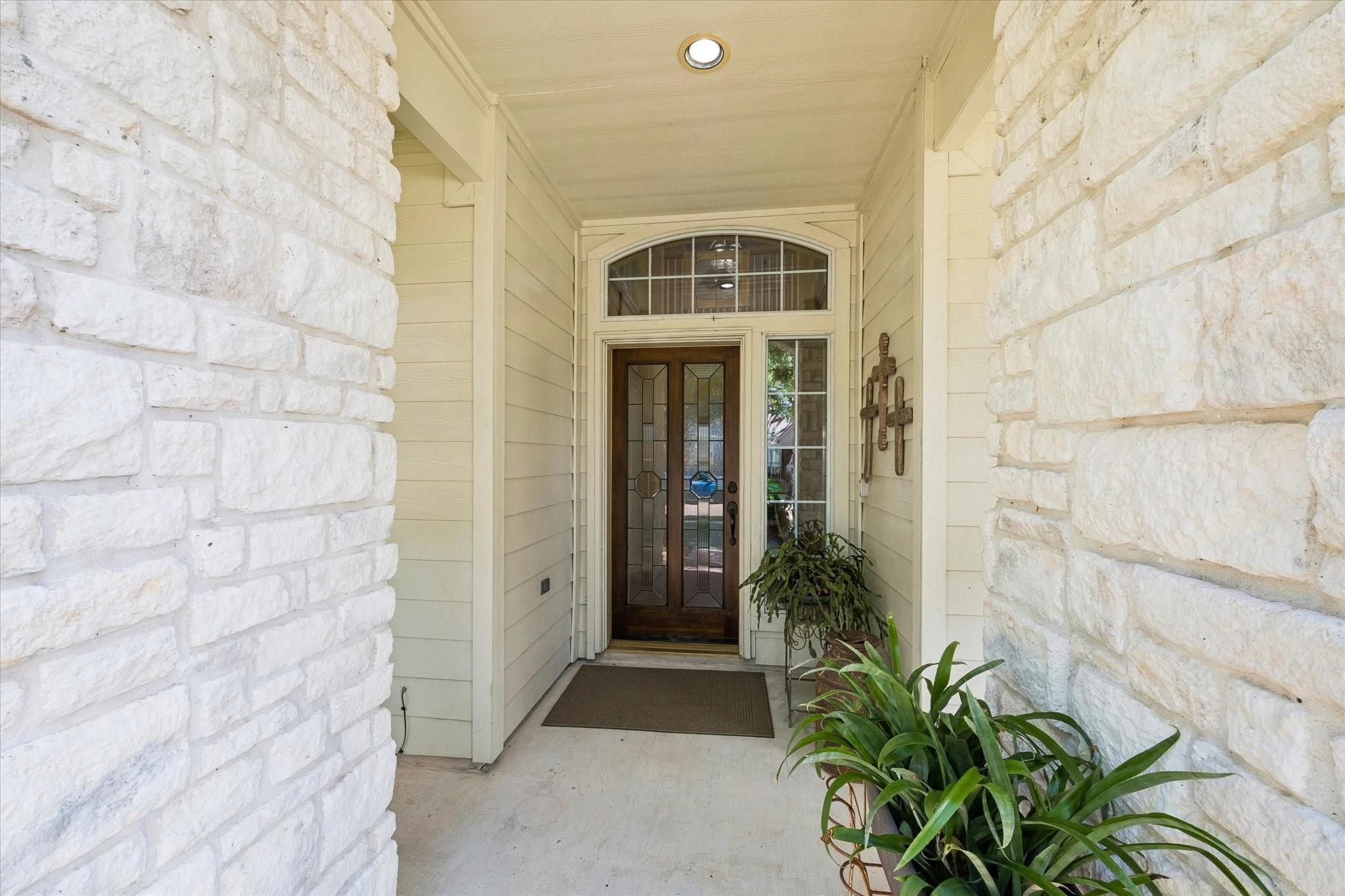 1622 Old Orchard Lane