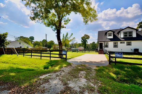 Photo of 111 Big Deer Drive, Crosby, TX 77532 (MLS # 73926538)