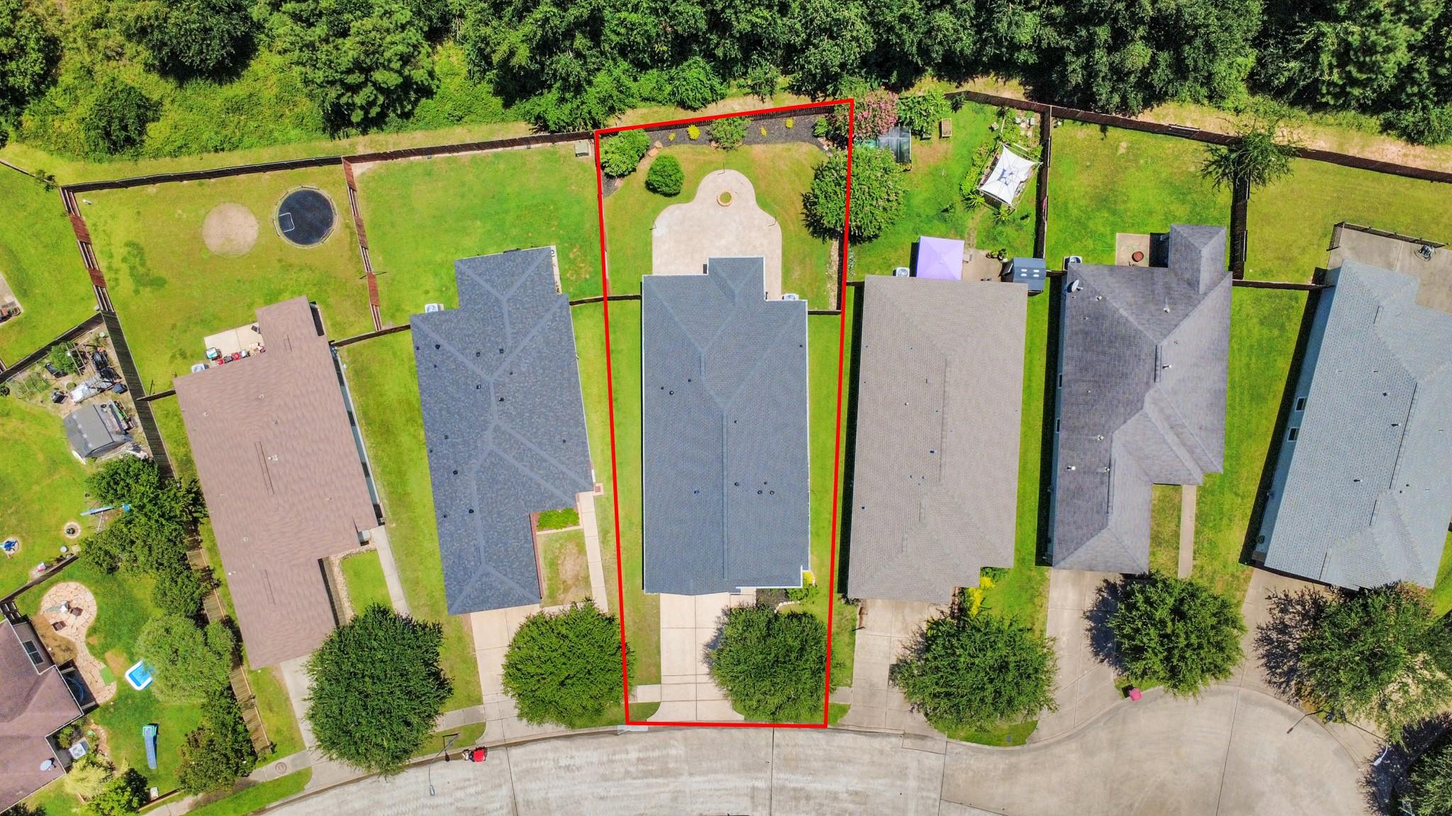 15922 Arapaho Bend Lane