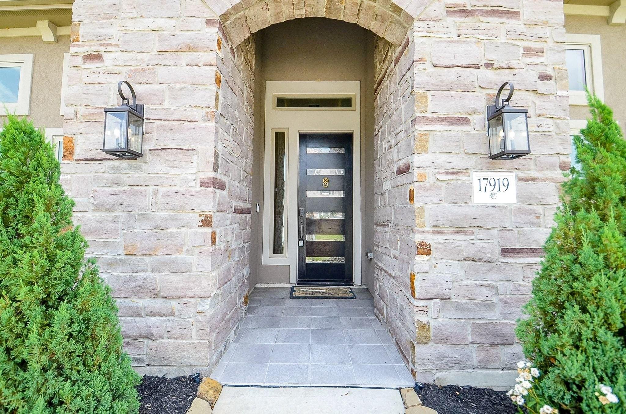 17919 San Gabriel Glen Drive
