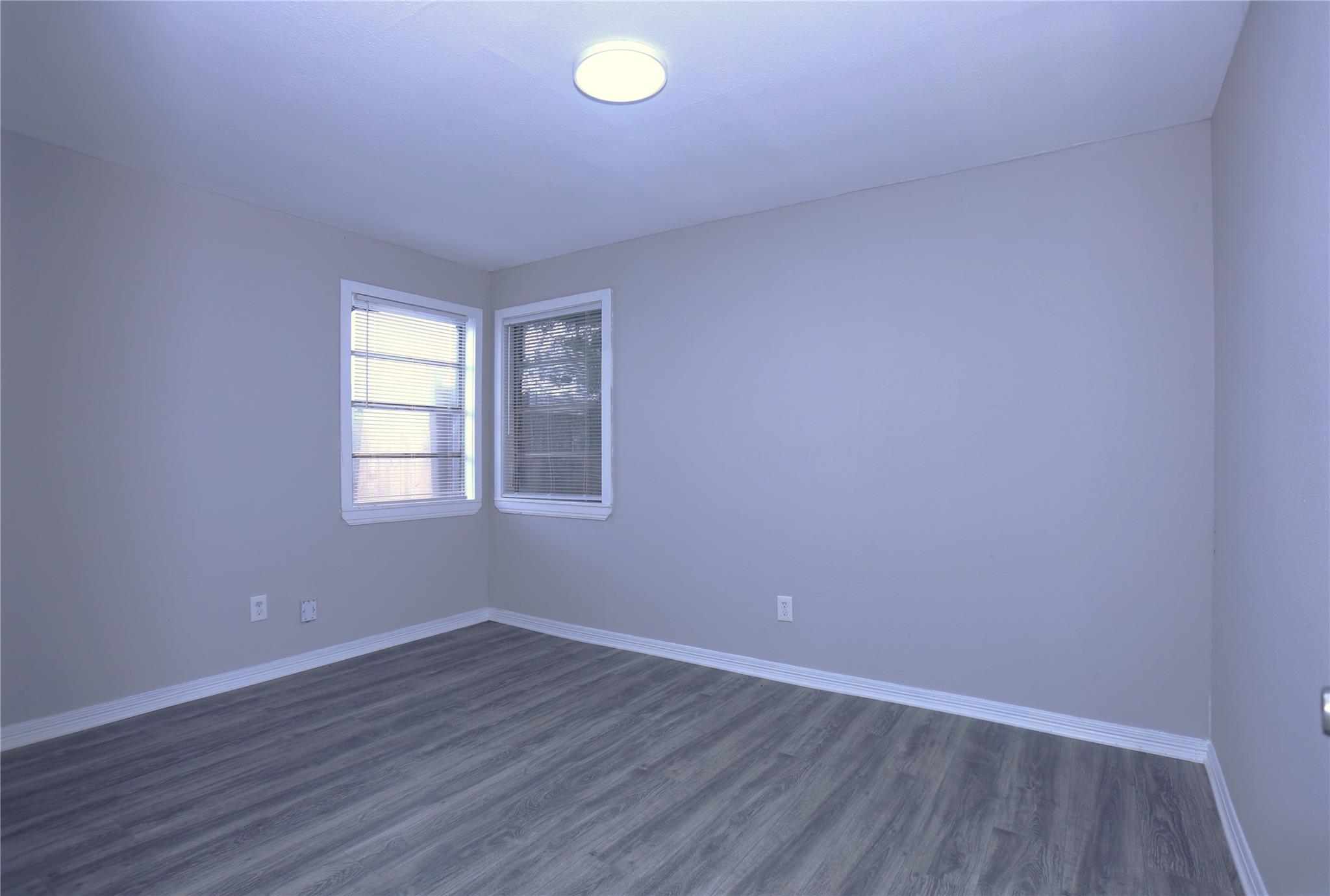 123 W 6th Street 2