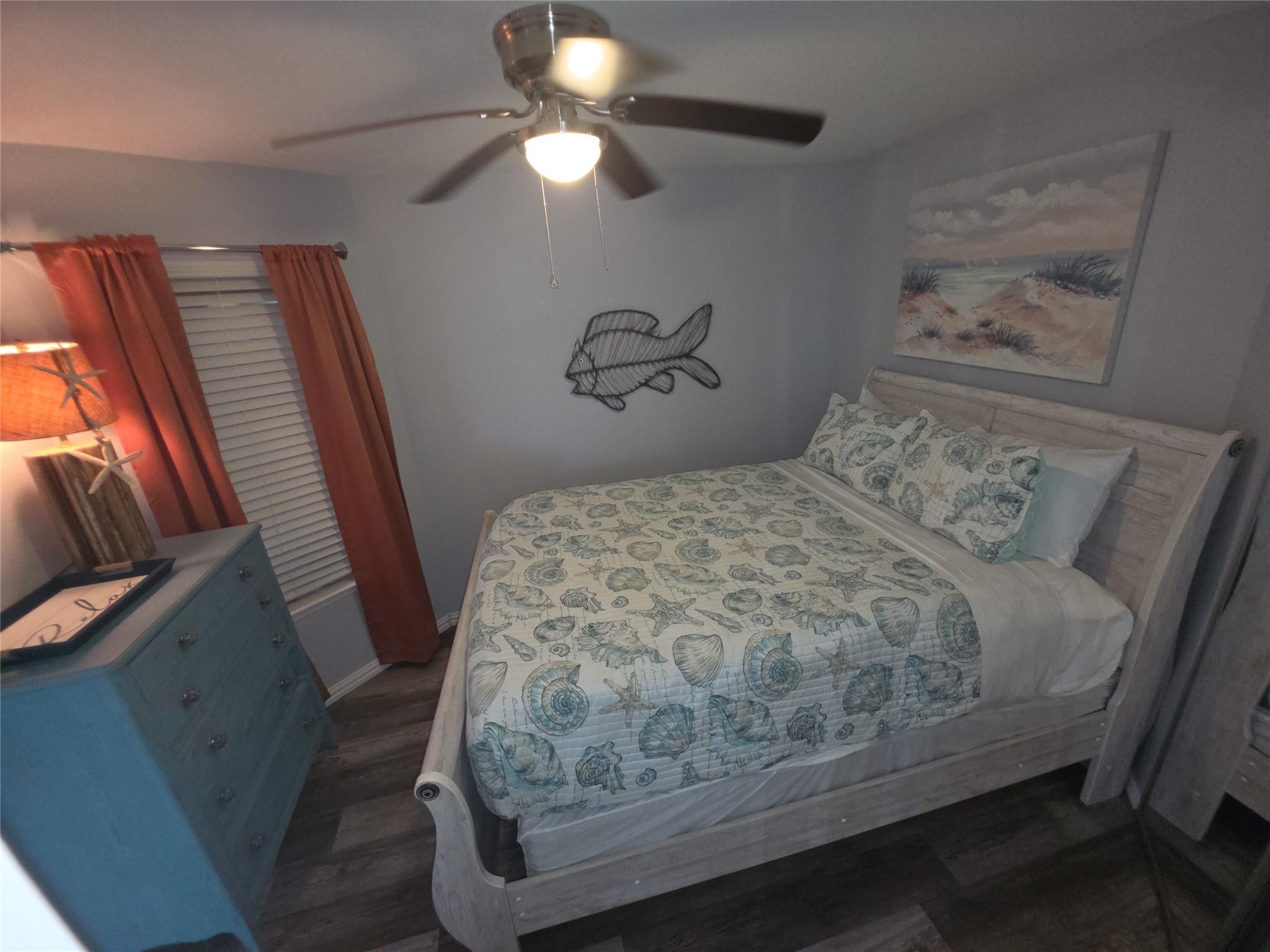 9520 Seawall Boulevard 216