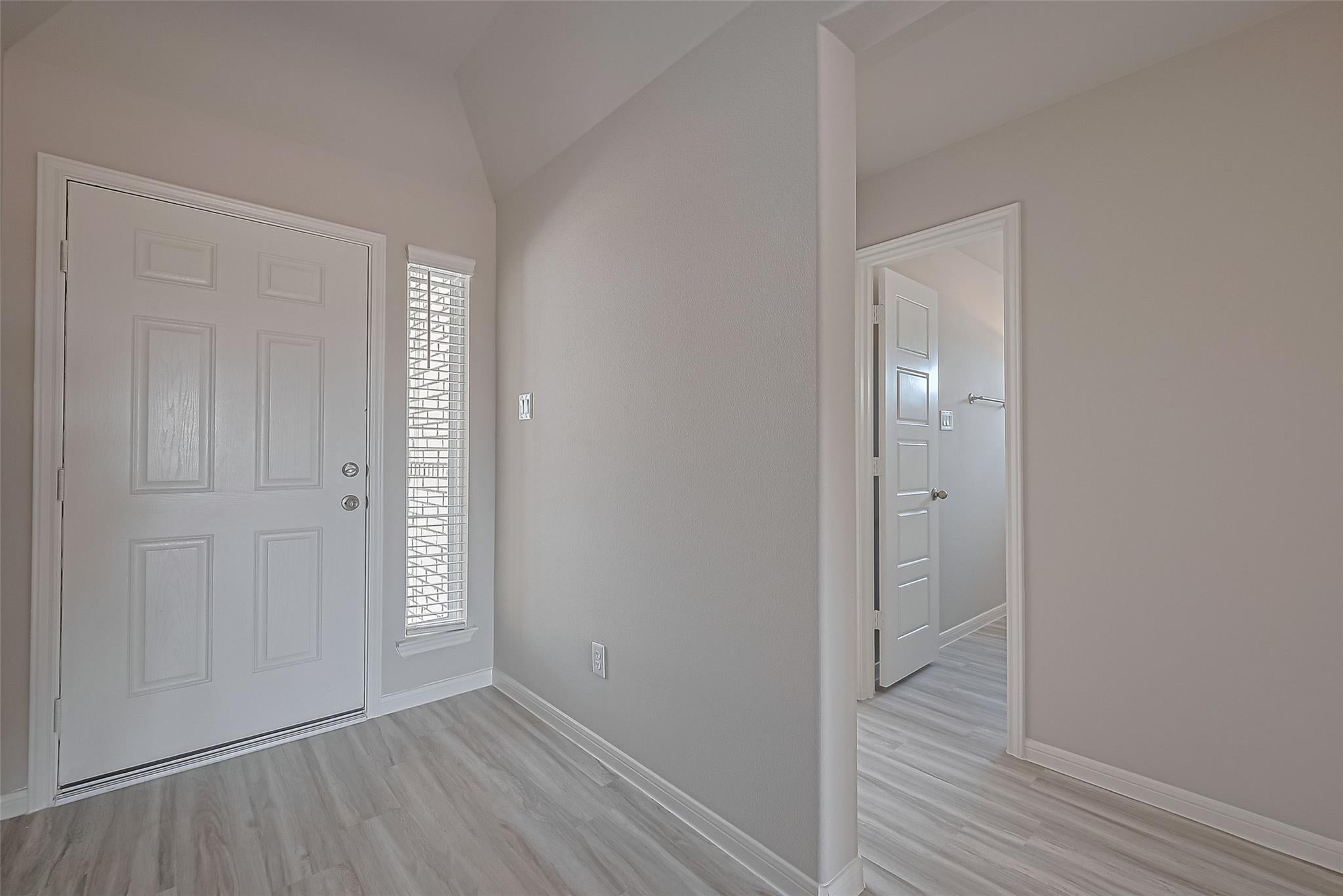 27327 Leeward Jetty Drive