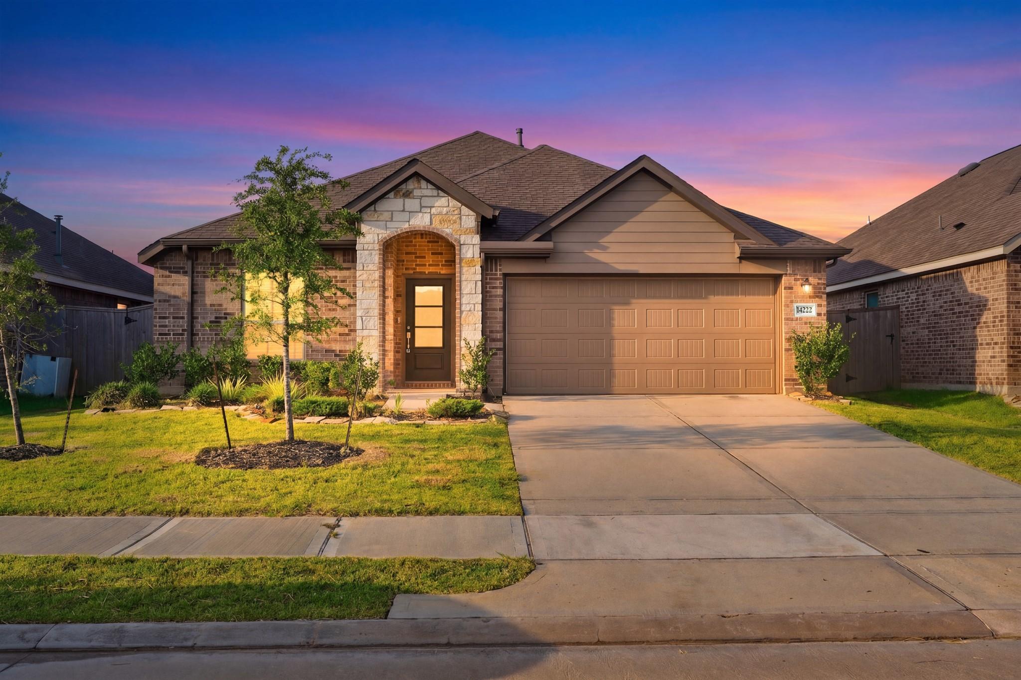 14222 Overbrook Willow Way