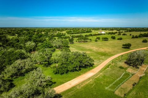 Vacant Land For Sale - 330 N Nassau Road<br/> Round Top, TX 78954