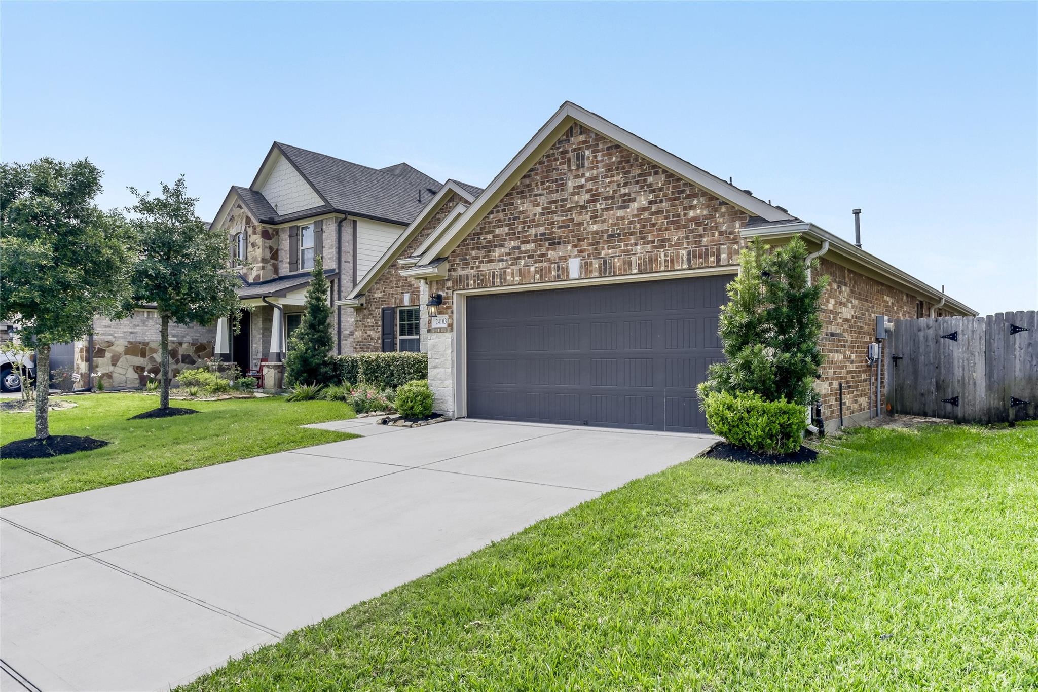 24103 Kingdom Isle Lane