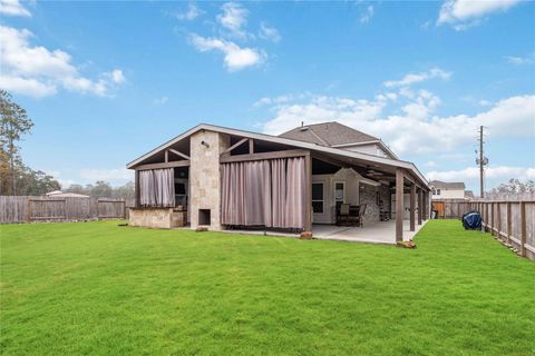 Tiny photo for 608 W Linnwood Drive, New Caney, TX 77357 (MLS # 958911)