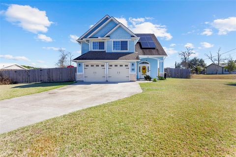 Homes For Sale - 3221 Cemetery Road<br/> Santa Fe, TX 77517