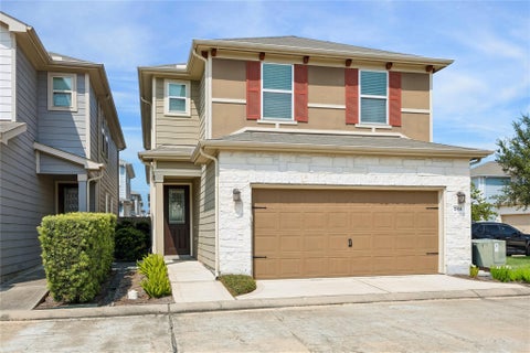 Photo of 1851 Commons Glen Drive, Houston, TX 77080 (MLS # 44953449)