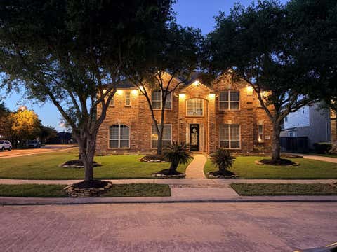 Homes For Sale - 2003 Scarlet Trail Court<br/> Fort Bend County, Katy, TX 77494