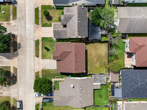 Tiny photo for 15318 Blue Morning Drive, Houston, TX 77086 (MLS # 31850428)