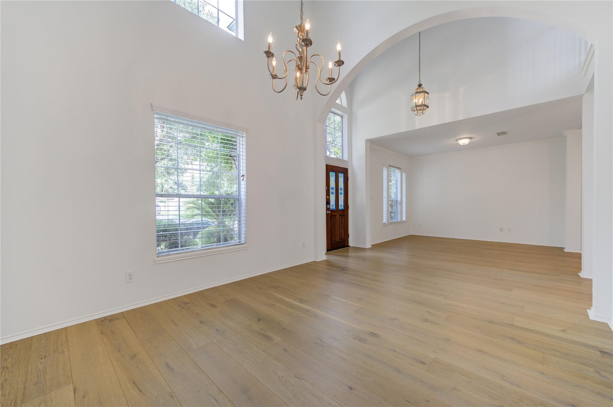 4426 Desert Cliff Court