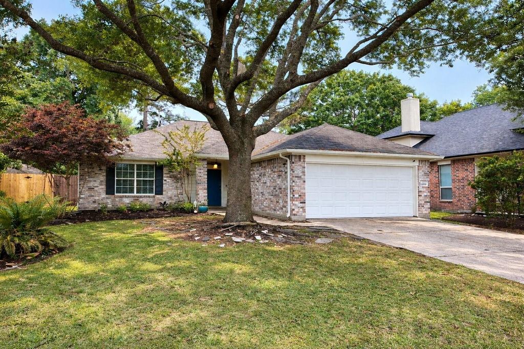 Photo of 21510 Forest Colony Drive, Porter, TX 77365 (MLS # 72933964)