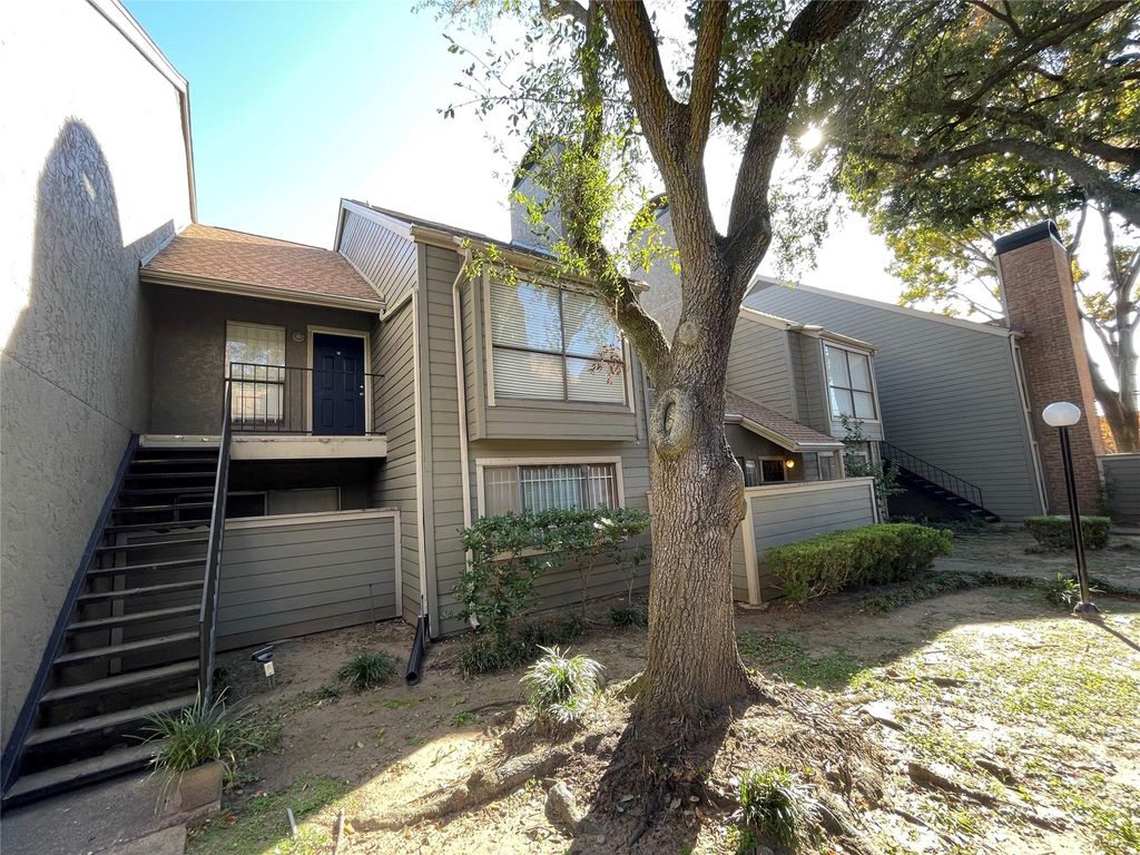 Photo of 6601 Sands Point Drive #5, Houston, TX 77074 (MLS # 95391092)