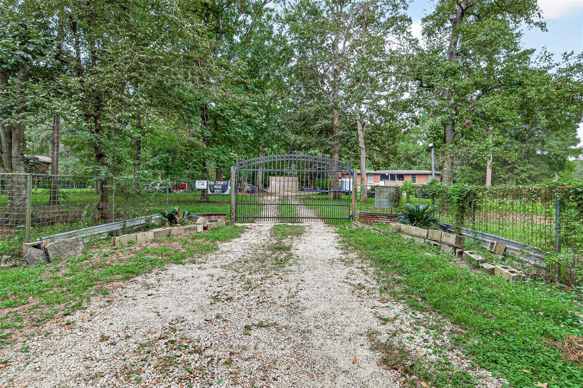196 County Road 3707
