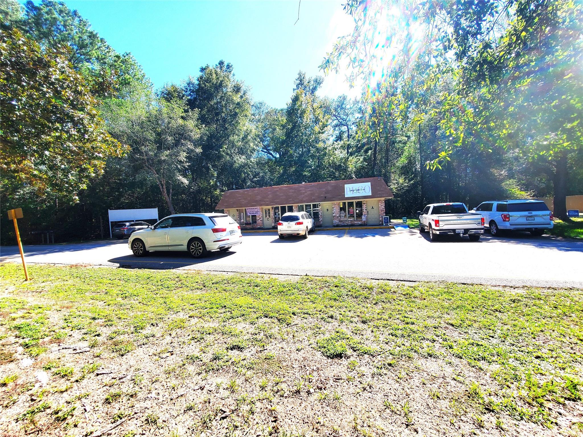 1714 Roman Forest Boulevard