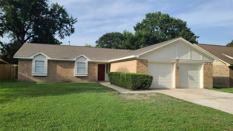 Photo of 23910 Farm Hill Road, Spring, TX 77373 (MLS # 77009965)