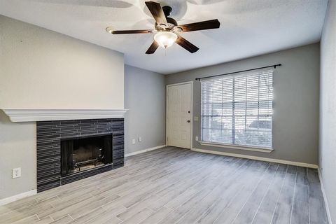 Photo of 1880 White Oak Drive #177, Houston, TX 77009 (MLS # 86148607)