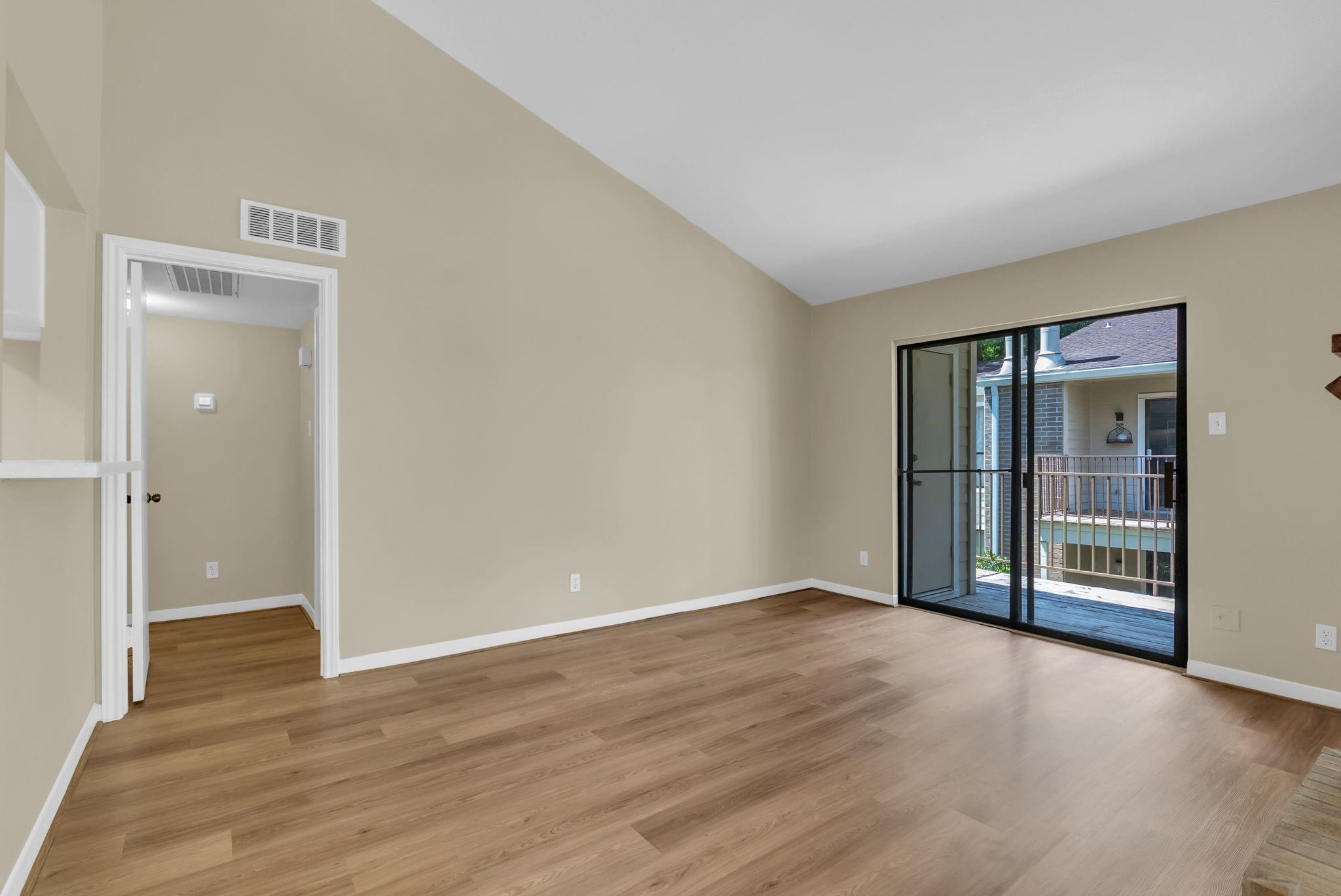 3500 Tangle Brush Drive 6