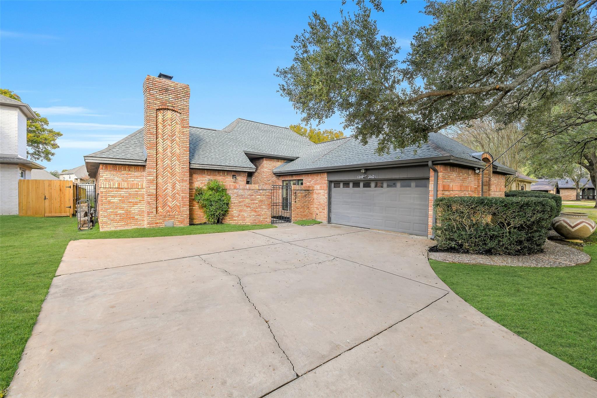 6014 Franz Court