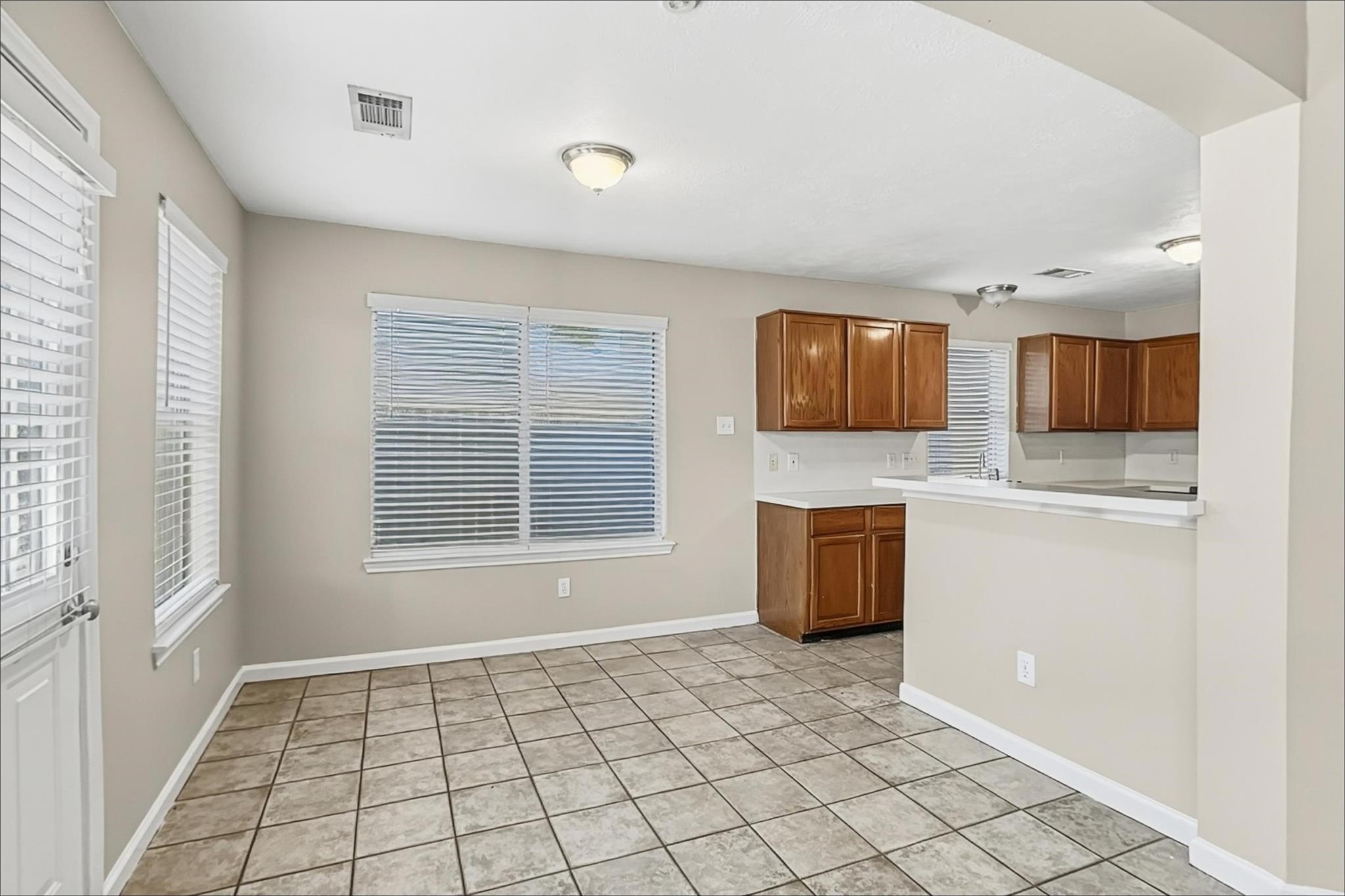 1423 Hunter Green Lane