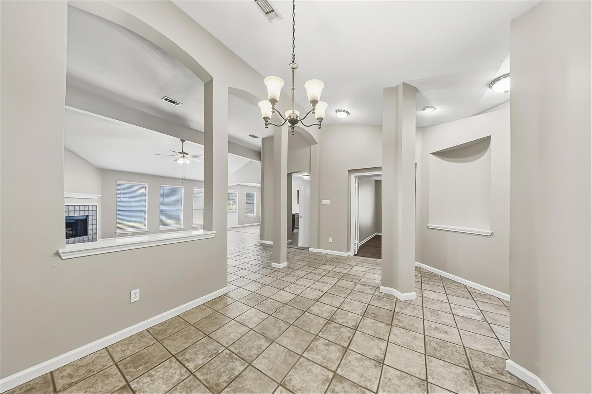 1423 Hunter Green Lane