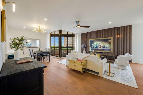 Photo of 5555 Del Monte Drive #704, Houston, TX 77056 (MLS # 62815072)