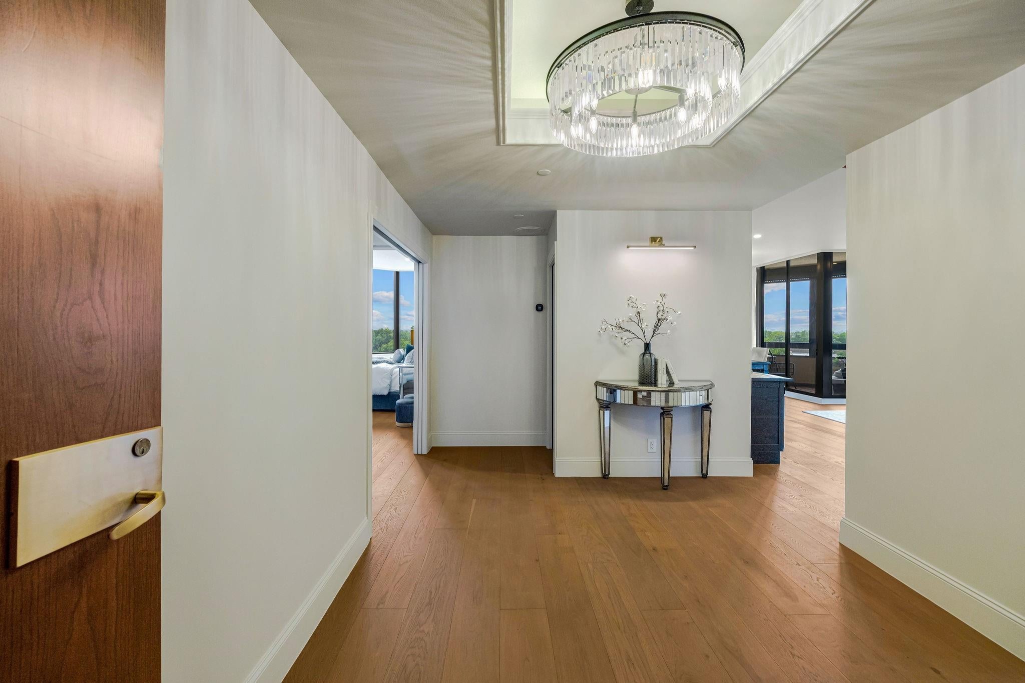 5555 Del Monte Drive 704