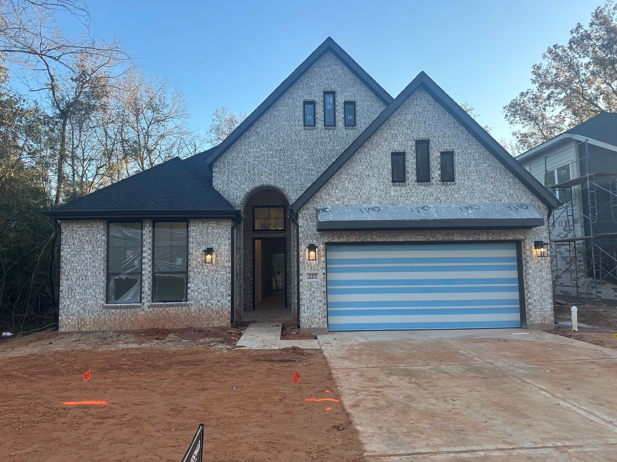 227 Congo Bay Circle