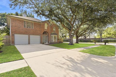 4911 Silver Fox Drive Houston TX 77066