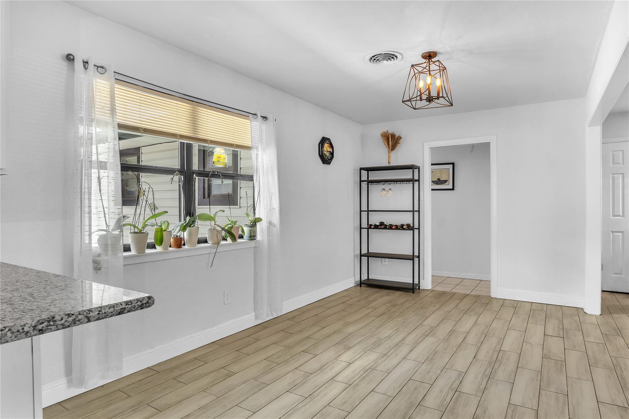 1103 Glenmore Drive