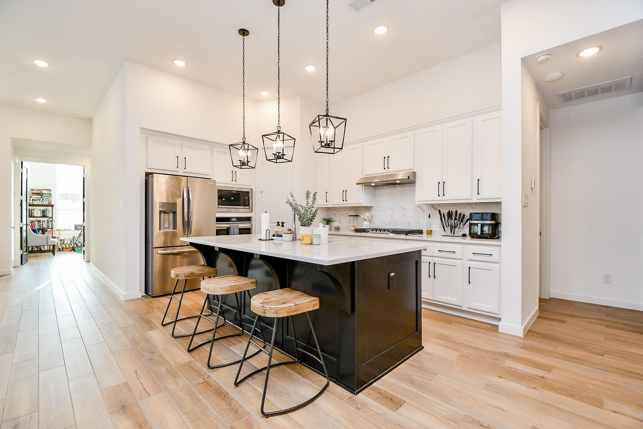 5102 Pomegranate Path